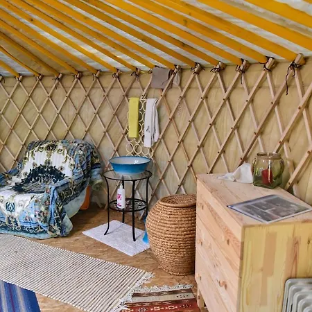 Alfoeldi Jurta Hytte